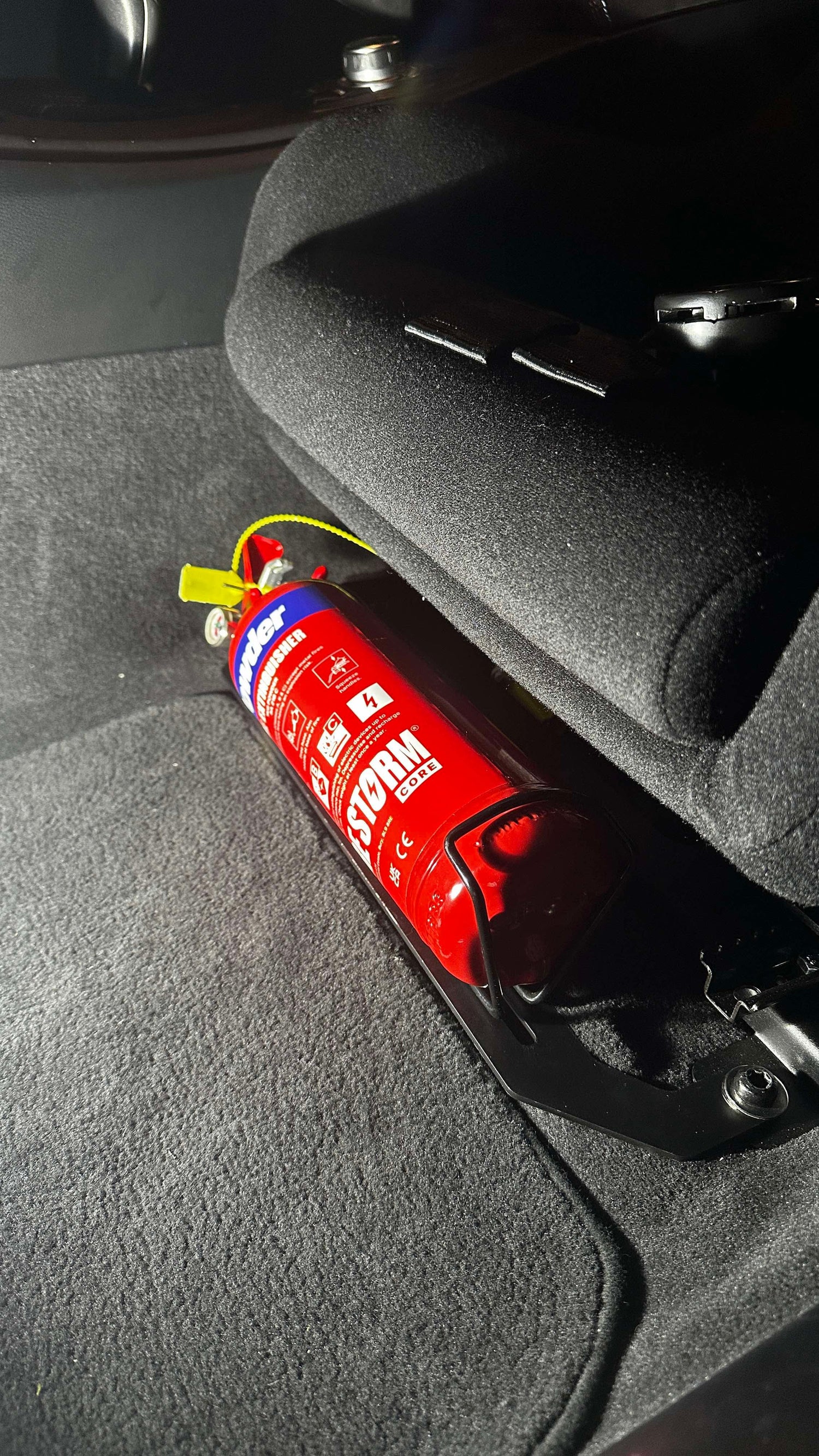 Footwell Extinguisher Kits