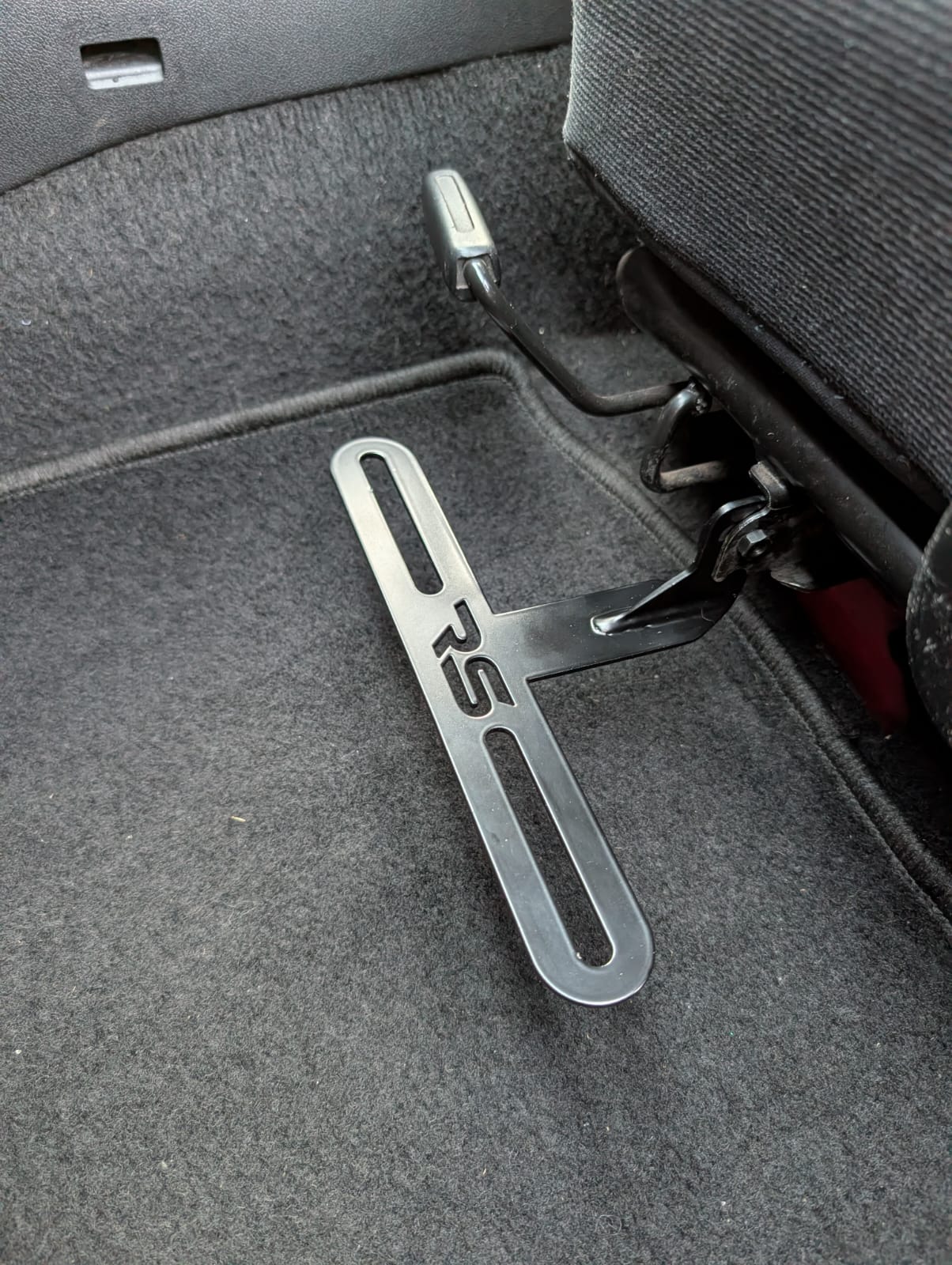 VW Golf Mk2&3 Footwell Extinguisher Kits