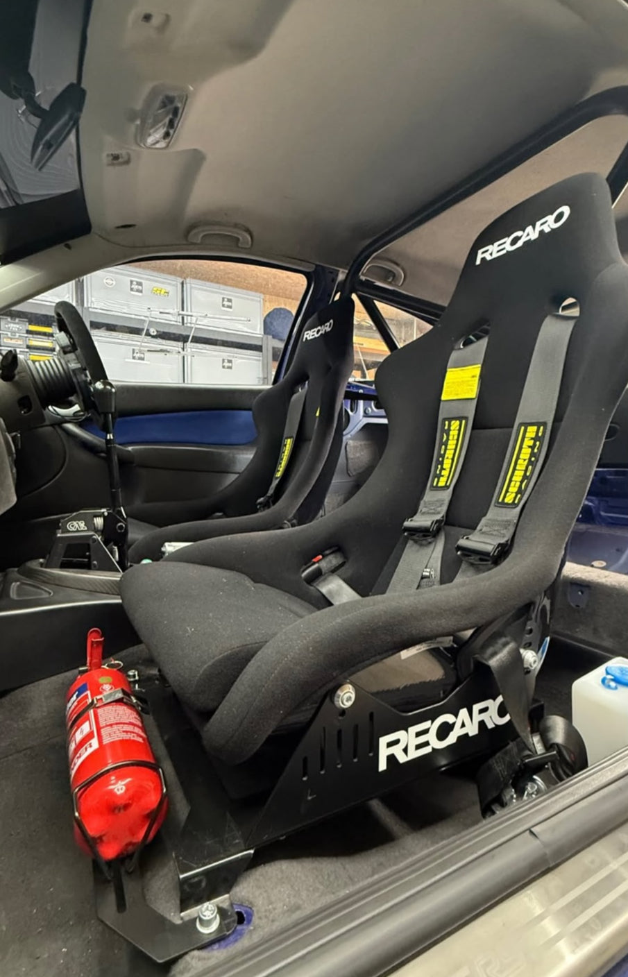Ford Focus RS Mk1 Footwell Extinguisher Kits