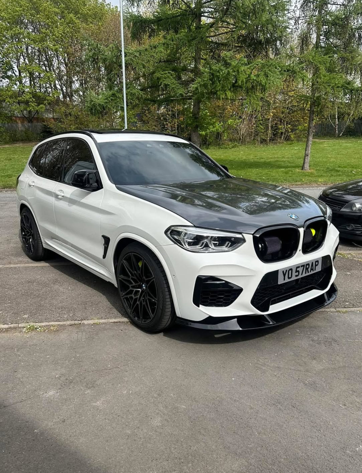 BMW X4/X3M Footwell Extinguisher Kits